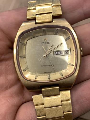 ZODIAC 高級腕時計　SWISS MADE ZO8538 ZODIAC 高級腕時計 SWISS MADE ZO8538 - メルカリ