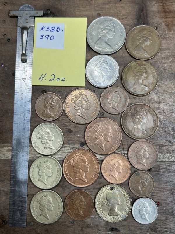 British coin lot, over 4 oz., about 19 each, free s&h - K580.390
