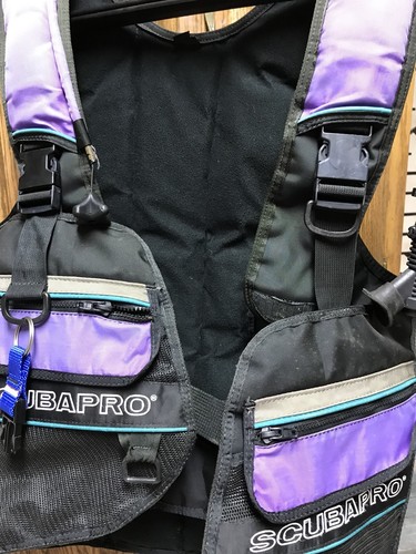 SCUBAPRO DIVING VEST Size LARGE AIR Buoyancy Compansator SCUBA SUIT SET