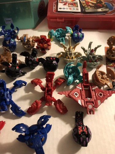 Huge Lot Of 31 Bakugan Brawlers With Tin And Case