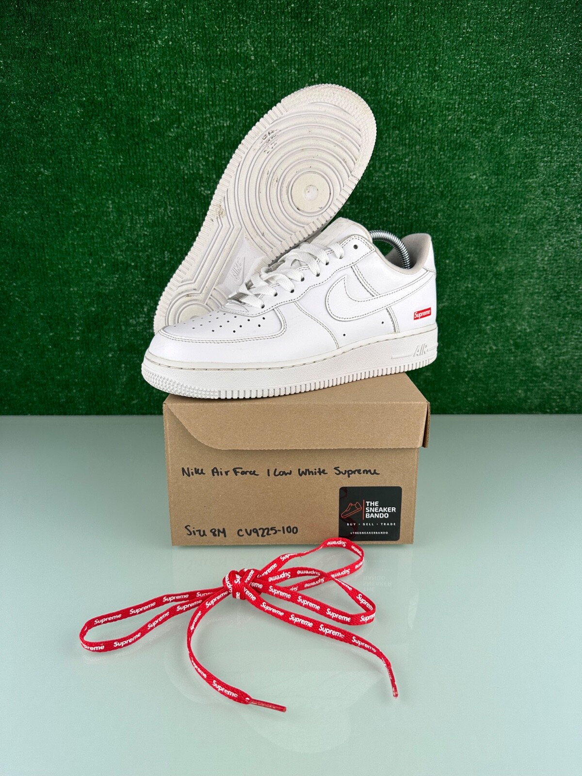 Size 8 - Nike Air Force 1 x Supreme Low Box Logo - White