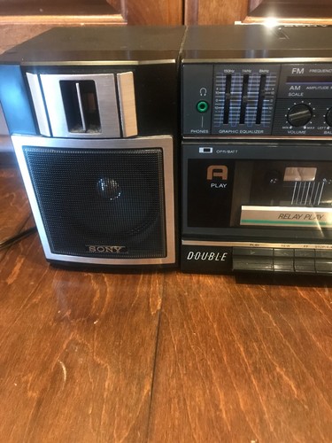 Sony CFS-W360 TranSound Double Cassette Stereo Boombox Radio