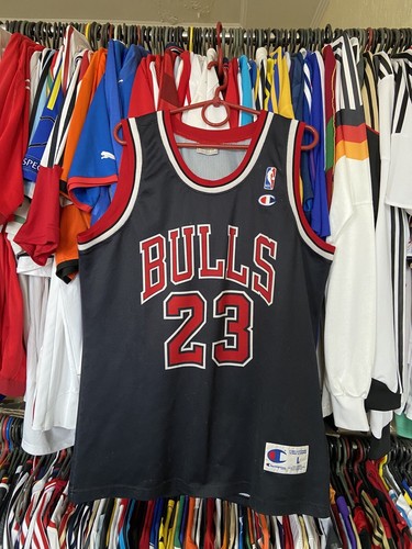 CHICAGO BULLS NBA BASKETBALL SHIRT JERSEY CHAMPION VINTAGE