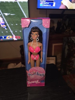 Teresa friend of Barbie (Mattel, 1997) Pearl Beach doll #18579