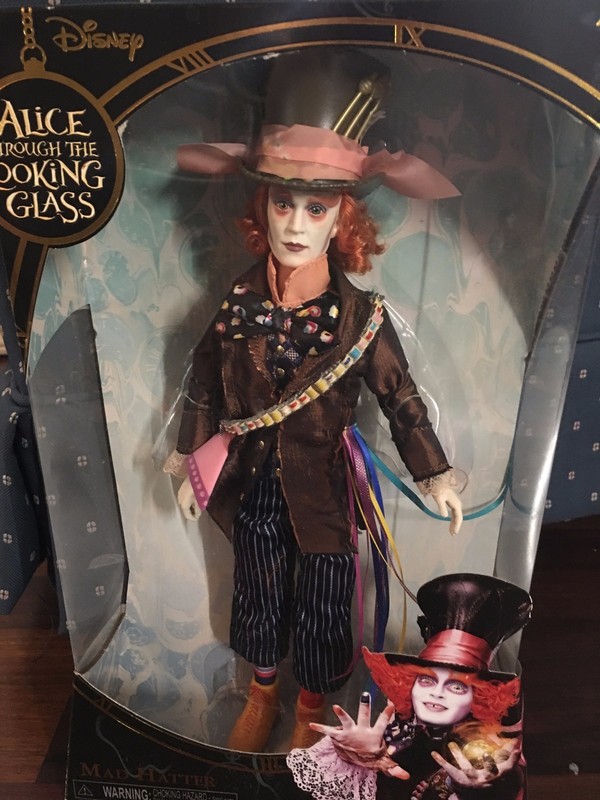 Mad Hatter NEW Disney Parks Alice Through the Looking Glass Mystery Pin