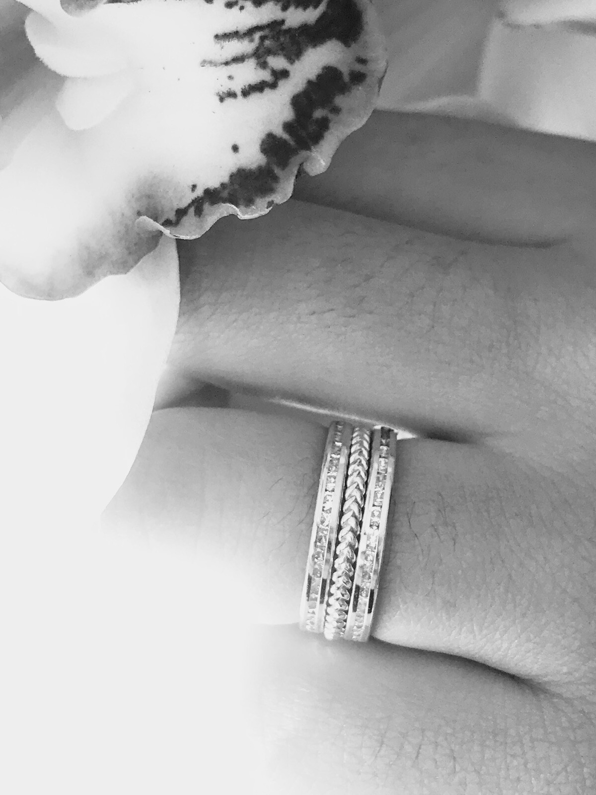 Pre-owned Jewelry By Paula 14k White Gold Twist Band Ring, Stacking Band, Midi Ring 2 Mm. Solid 14k Gold