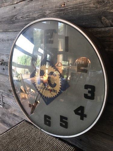 Vintage Allis Charmers Advertising Bubble Glass Clock