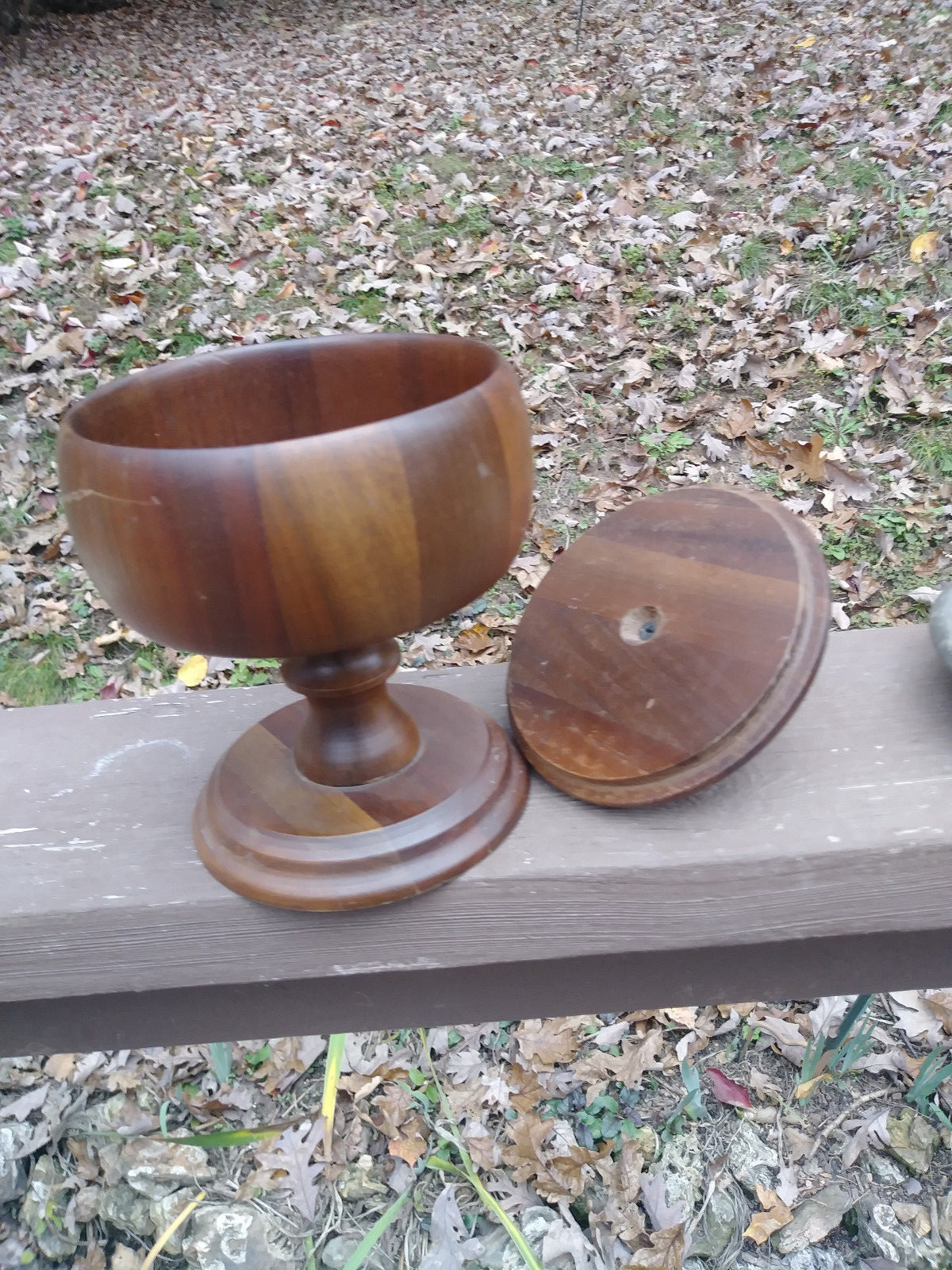 Vintage LEBANON SUPPLY CO. WALNUT PEDESTAL BOWL 1027 American Mid Century Modern