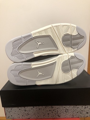 Pre-owned Jordan Nike Air  4 Retro Frozen Moments Aq9129-001 Women's Size 11.5-12 In Lt Iron Ore/sail-neutral Grey