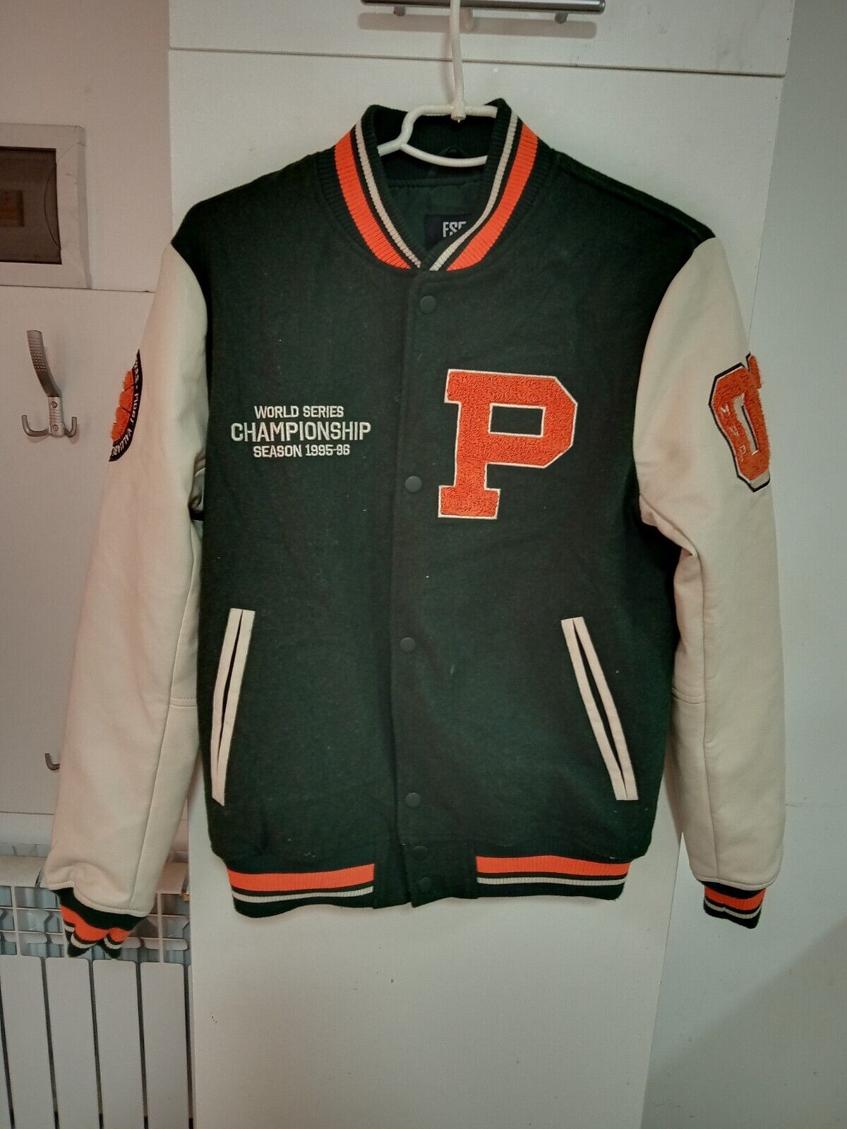 RARE World Series Baseball MVP 95-96 FSBN jacket bomber RARE World Series Baseball MVP 95-96 FSBN jacket bomber