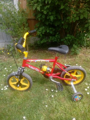 11" Bike With Stabilizers