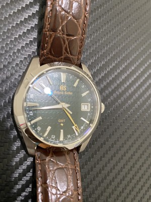 Grand Seiko Quartz Gmt Sbgn007 Price Guide And Specifications Watchcharts