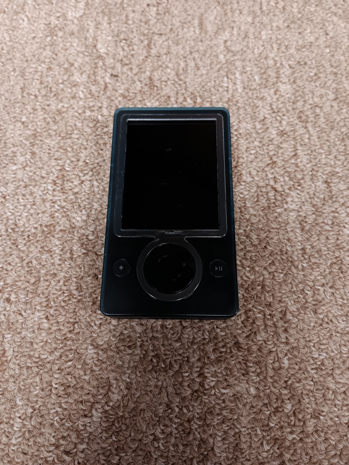 Used Zune 30 Model 1092 Black New Battery 64GB SSD Upgrade w/ Cord! 2