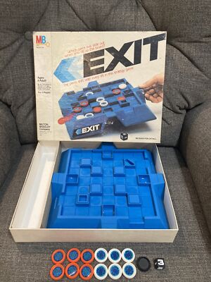 EXIT Boardgame #4304 Milton Bradley 1983 Complete!