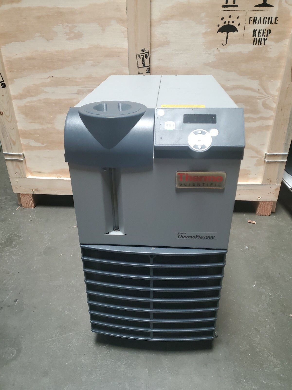 Neslab ThermoFlex900 Recirculating Chiller, Thermo Fisher Scientific, 451357
