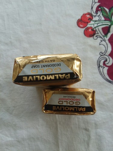 Vintage Lot Of 2 Palmolive Gold Foil Wrapper Bar Soap early 1960s