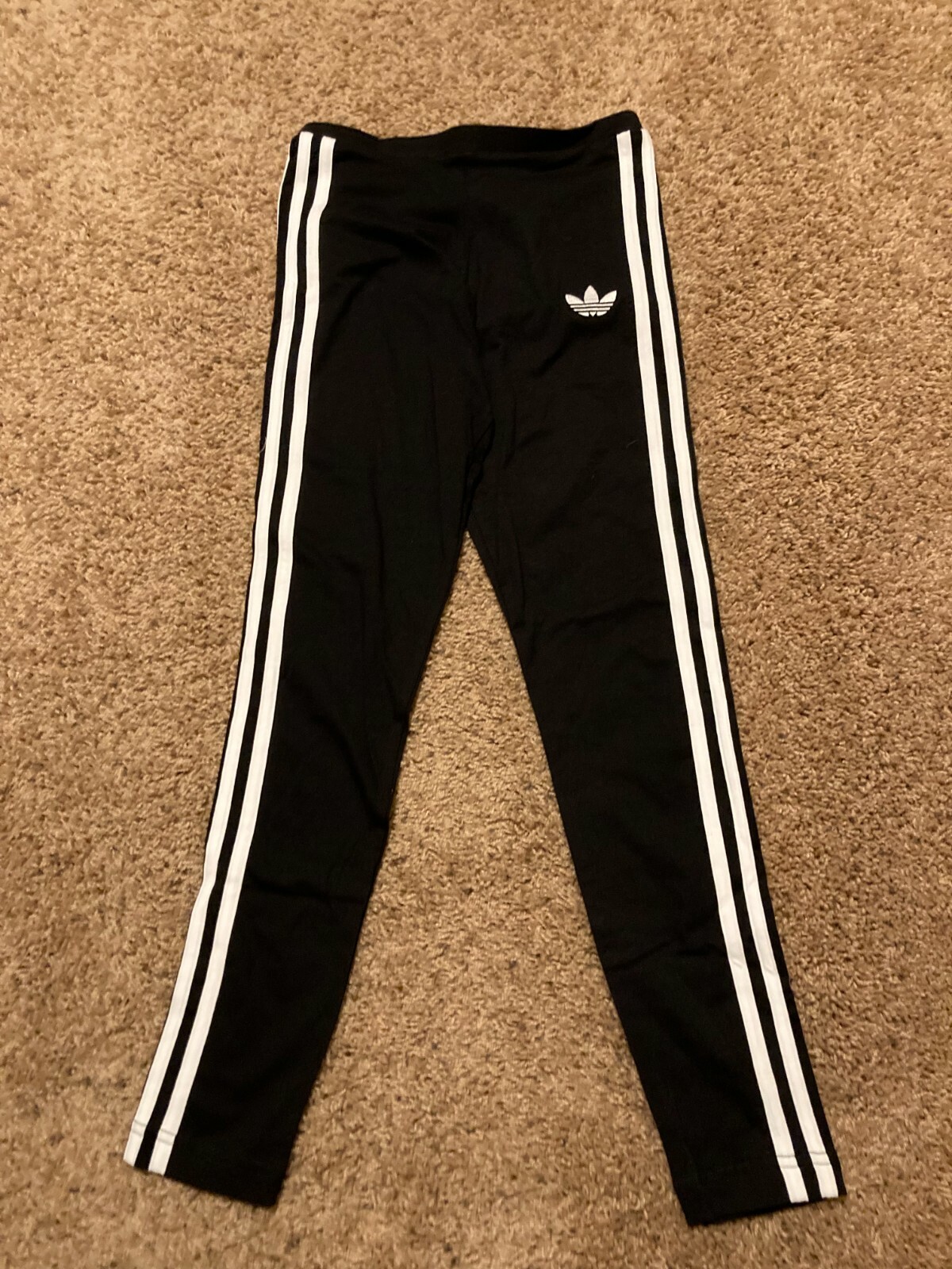 

женские леггинсы Adidas Trefoil Logo с тремя полосками черный белый X51415