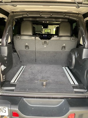 image 9 of interior