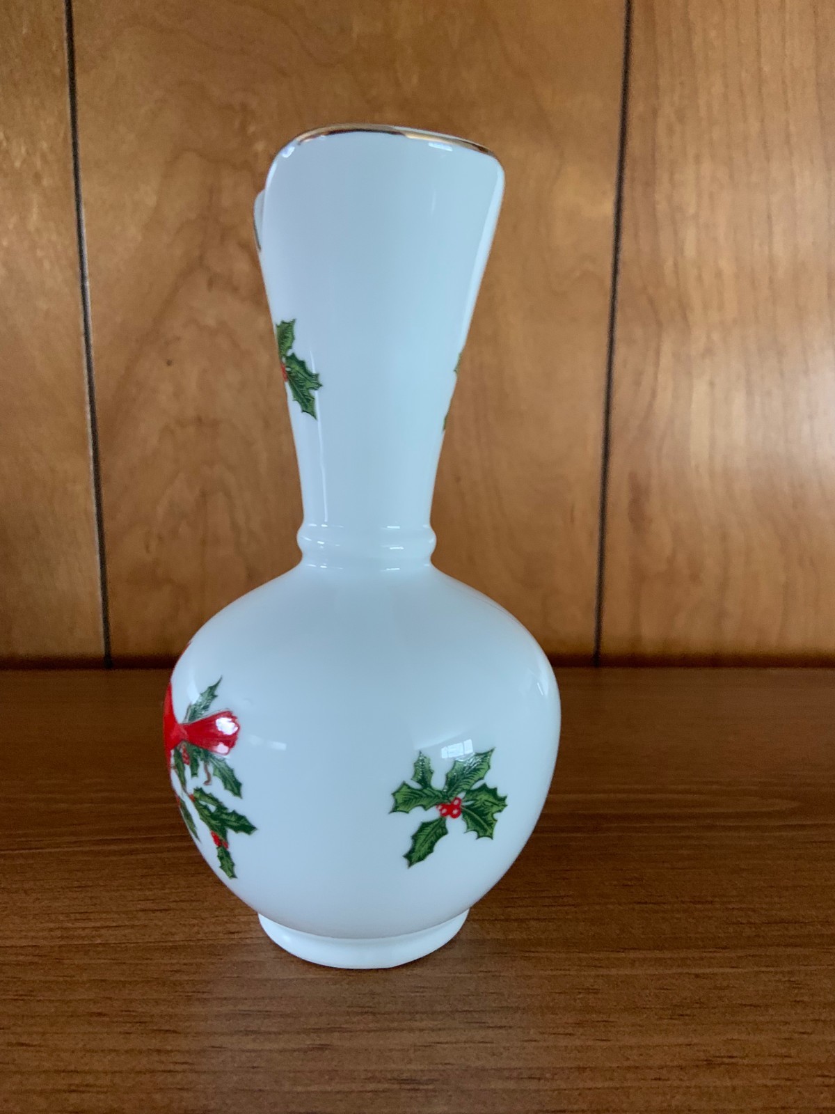 Vintage Lefton Vase 2851 with Cardinals Red Birds Gold Trim Red Label 6.5