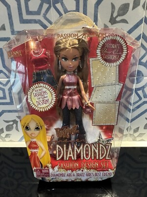 Bratz Forever Diamondz Fianna Doll Fashion Design Set W/ Key Chain NEW! Rare!