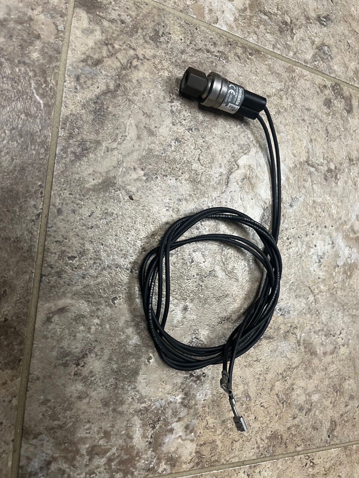 Lennox - Sensata 0035 EN 12263 Pressure Switch - From 4 TON Lennox - Sensata 0035 EN 12263 Pressure Switch - From 4 TON