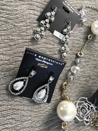 Mixed Jewelry Lot Earrings And Necklace (13) USA Seller New Free Shipping