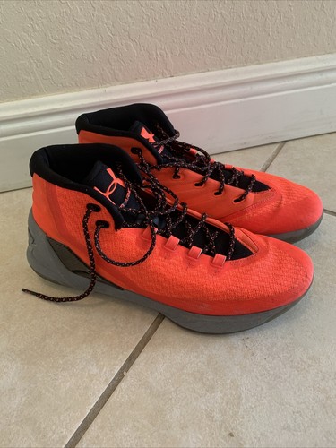 Curry バスケットシューズ ハイカット ネイビー/レッド/イエロー Curry Fox 1 'Banzitos' Unisex Basketball Shoes | Under Armour