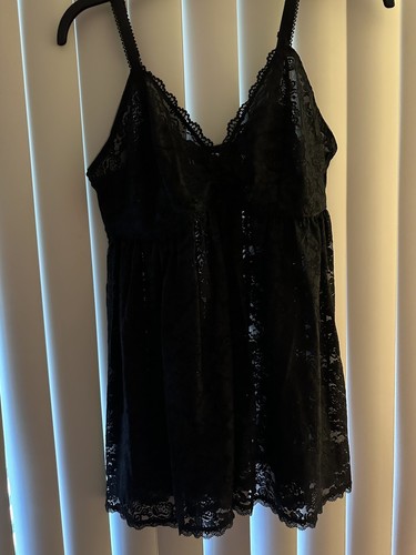 Torrid Black Lace Baby Doll Nightie (Size 2)