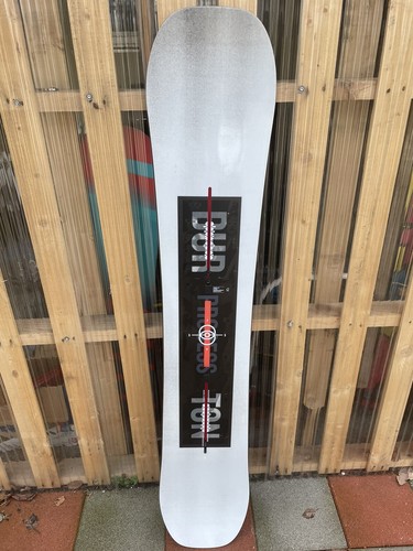 スノーボード fossilsnowboard park 155 スノーボード fossilsnowboard park 155 商品 – Signal