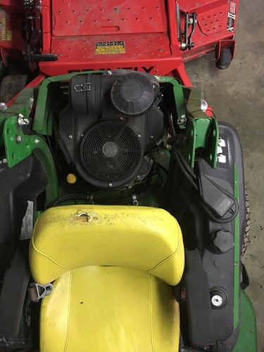 John Deere Z950M 60” Zero Turn Mower 450hrs