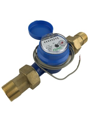 DAE AS-125mP 1-1/4  Water Meter, Pulse Output, Liter + 1-1/4  NPT Couplings