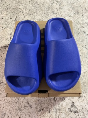 YZY Slide Adidas. Color AZURE. ID4133. Size 4.