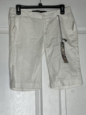 Freestyle Revolution Women's Bermuda Off White Shorts Size 7 NWT