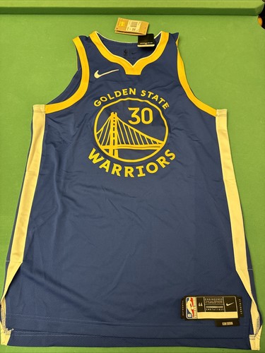 セール公式NIKE NBAwarriors curry ユニフォーム　キッズ2T セール公式NIKE NBAwarriors curry ユニフォーム キッズ2T