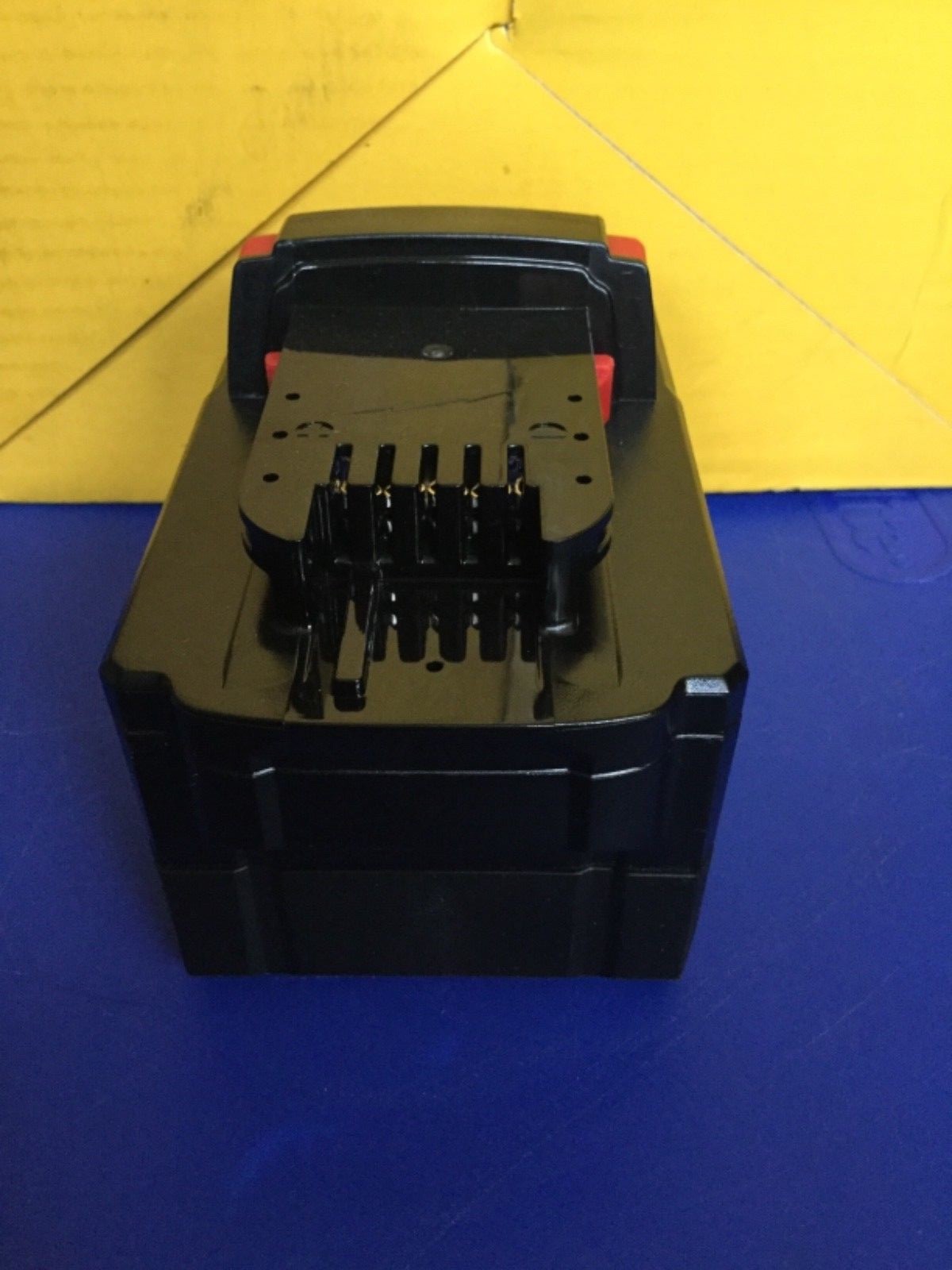 Milwaukee M18 18V Red Lithium High Demand 9.0Ah Battery Pack (New)