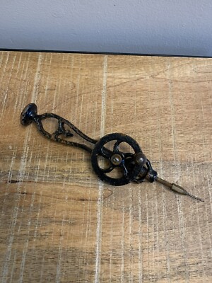 Vintage Millers Falls No. 4 Cast Iron Jeweler s Small 8  Single Speed Hand Drill