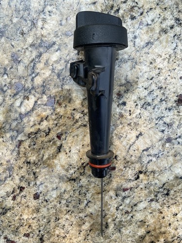 Briggs And Stratton 140cc 550 Ex Oil Dipstick Toro 21332  09p702