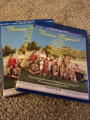 Moonrise Kingdom (Blu-ray/DVD, 2012, 2-Disc Set, Never Played
