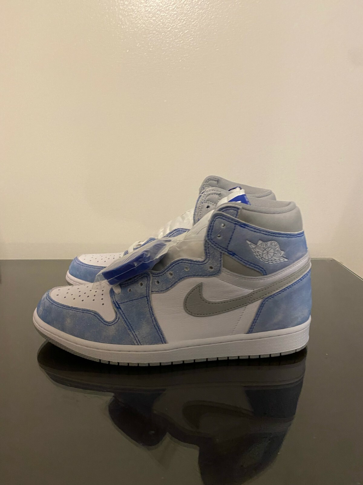 black and white mcqueens