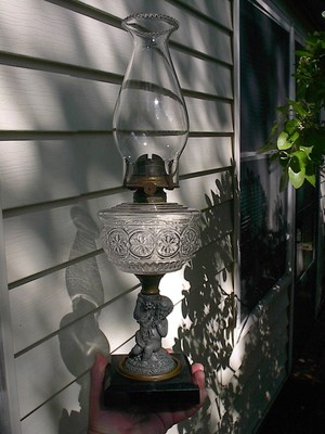 OLD ORNATE 1890s FEATHER DUSTER FIGURAL STEM VICTORIAN ANTIQUE PEDESTAL OIL LAMP