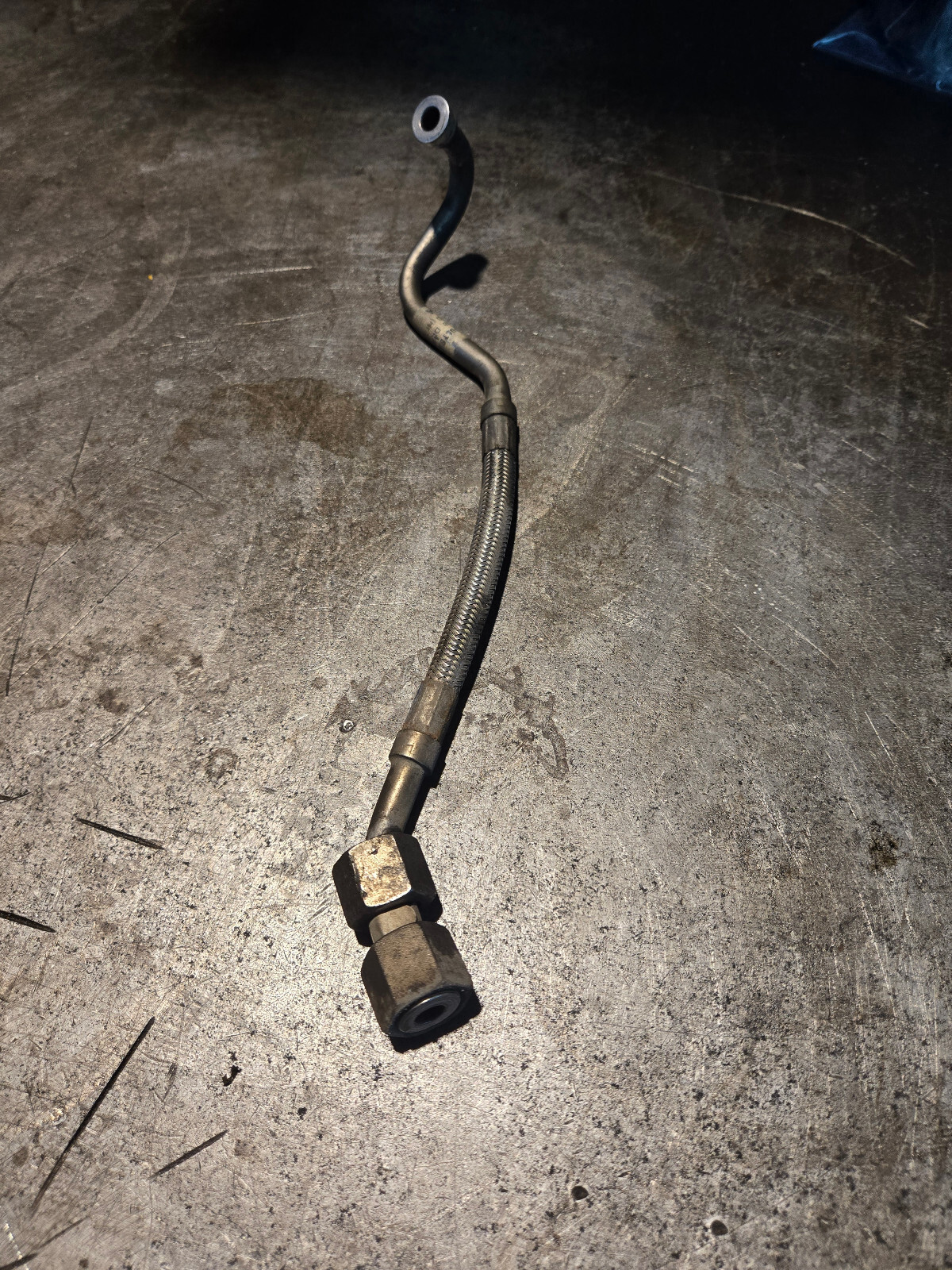 TURBO OIL SUPPLY LINE FOR CUMMINS 5441196 HOSE 19-23 RAM 6.7L 68444984AA - Picture 1 of 4