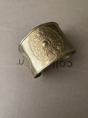 FLOWER ETCHED CUFF | AUREUS + ARGENT