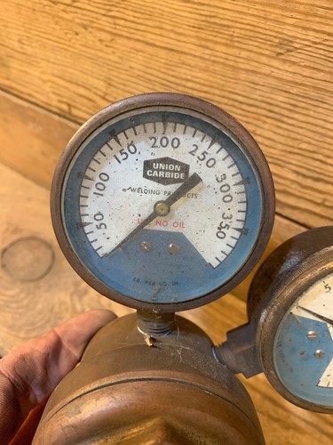 Torch regulators PUROX-Union Carbide Acetylene & Oxygen TYPE R-207 Gas Tank Cut