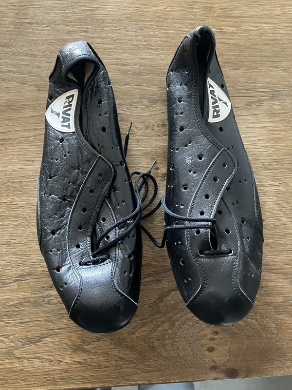 Chaussures De Cyclisme Ancienne   - Rivat - Made In France - T39- Neuf