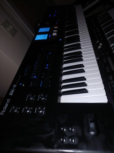 Roland BK9