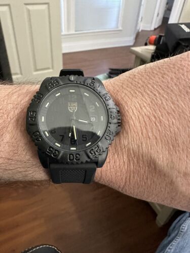 Luminox Men's Watch Navy Seal Colormark Black Out 3051.BO Luminox Men's Watch Navy Seal Colormark Black Out 3051.BO