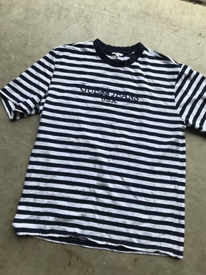 guess jeans black and white striped shirt