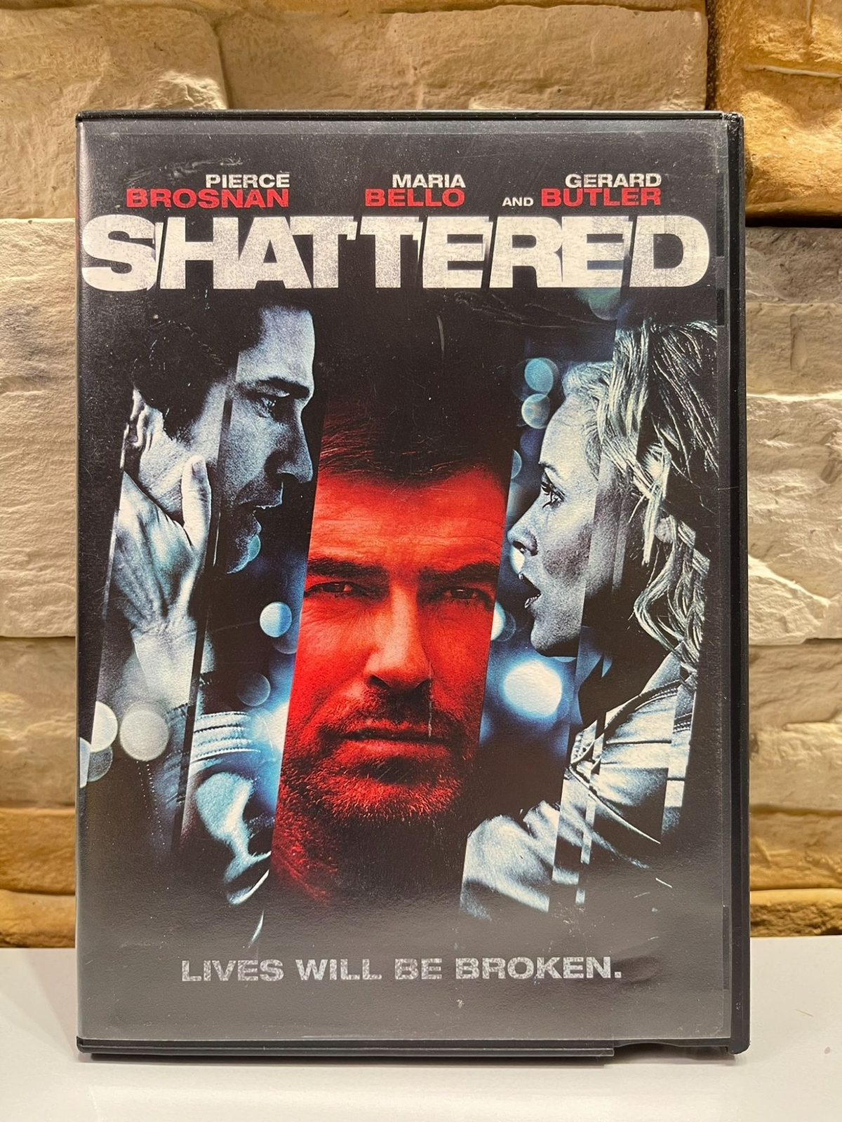 SHATTERED 2007 PIERCE BROSNAN MARIA BELLO GERARD BUTLER