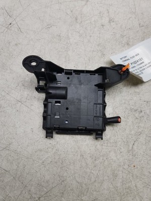 AUDI A6 C7 BATTERY TERMINAL FUSE BOX K94G5170 2014