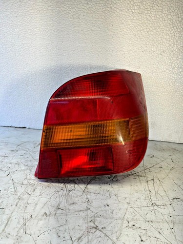 GENUINE FORD FIESTA 1998 DRIVER SIDE REAR LIGHT